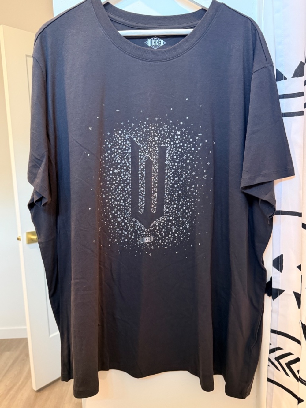 Maurice's Gray "Wicked" Musical T-Shirt Subtle Sparkle - 3X